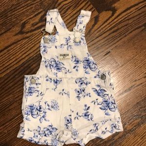 Girls linen overall shorts size 9months